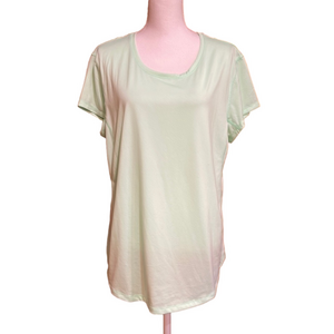 Old Navy Active Plus Size Performance Tee with Go-Dry Technology - EUC